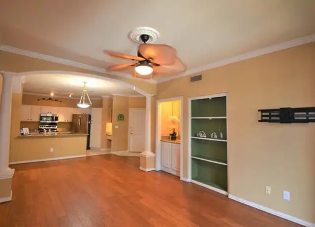 Property at 2111 Welch St Unit 411854, Houston, TX, 77019, 2 beds, 2 baths, [object Object]