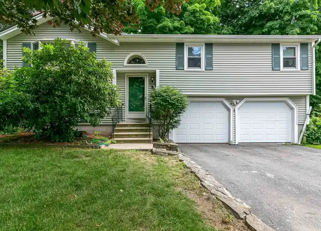 Property at 8 Lexington Rd, Shrewsbury, MA, 01545, 3 beds, 2 baths, [object Object]