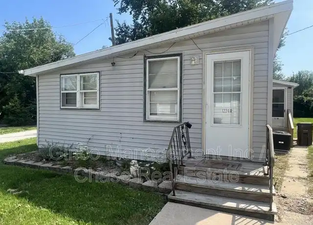 Property at 1224 N Cedar Rd Unit 2, New Lenox, IL, 60451, 2 beds, 1 bath, [object Object]
