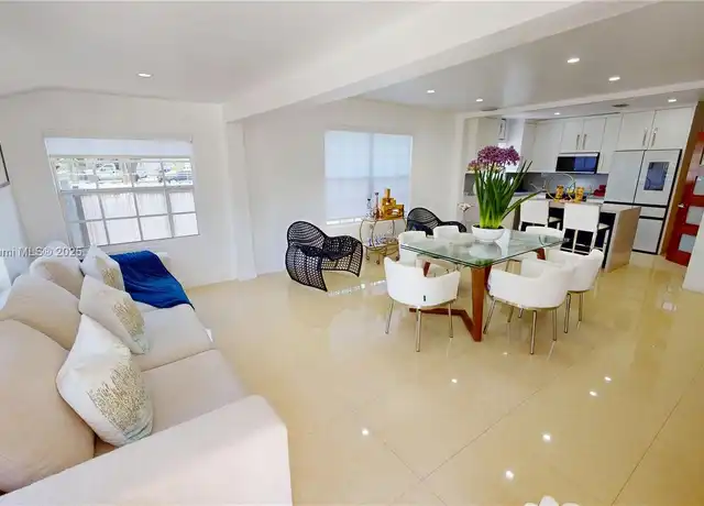 Property at 2981 SW 12th St, Miami, FL, 33135, 1 bed, 1.5 baths, [object Object]