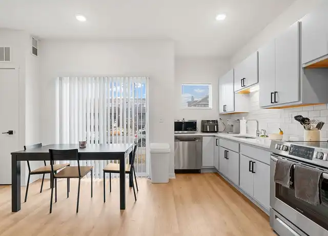 Property at The Quinn - 1770 Grand Ave, Saint Paul, MN, 55105, 2 beds, 1 bath, [object Object]
