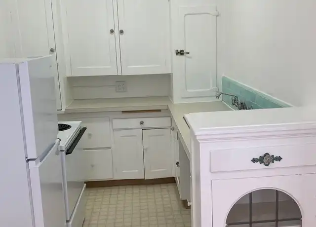 Property at 2081 NW Everett St Unit 506, Portland, OR, 97209, 0 beds, 1 bath, [object Object]