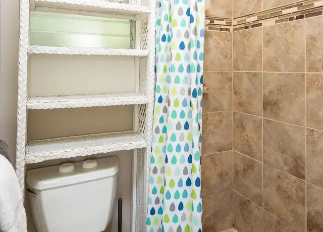 Property at 156 N Kalaheo Ave, Kailua, HI, 96734, 1 bed, 1 bath, [object Object]
