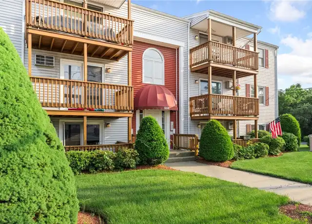 Property at 555 Diamond Hill Rd #303, Woonsocket, RI, 02895, 2 beds, 2 baths, [object Object]