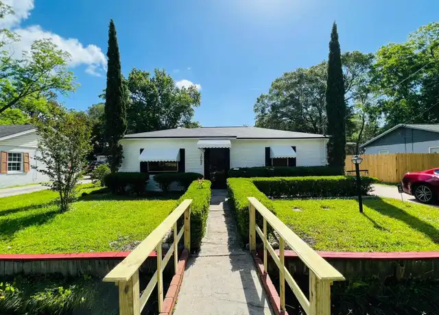 Property at 1053 Ellis Rd S, Jacksonville, FL, 32205, 2 beds, 1 bath, [object Object]