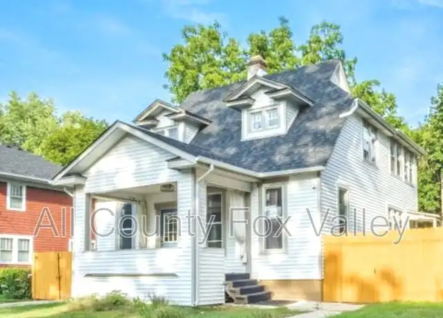 Property at 717 Logan Ave, Elgin, IL, 60120, 4 beds, 2 baths, [object Object]
