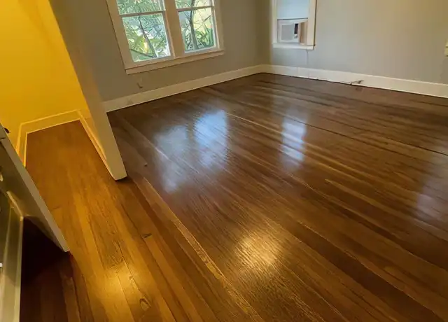 Property at 426 W Huisache Ave, San Antonio, TX, 78212, 1 bed, 1 bath, [object Object]