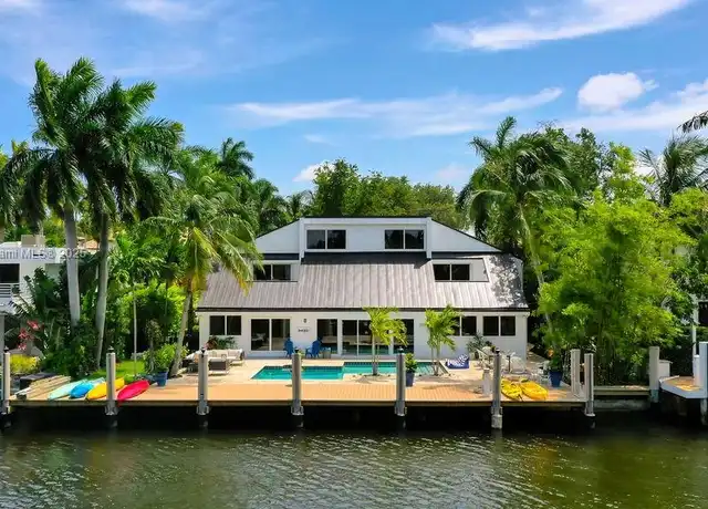 Property at 1611 SE 8th St, Fort Lauderdale, FL, 33316, 4 beds, 4 baths, [object Object]