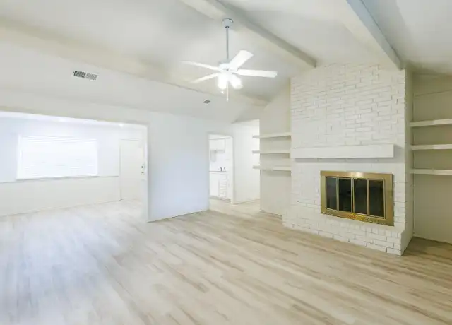 Property at 4407 75th Dr Unit B, Lubbock, TX, 79424, 2 beds, 2 baths, [object Object]