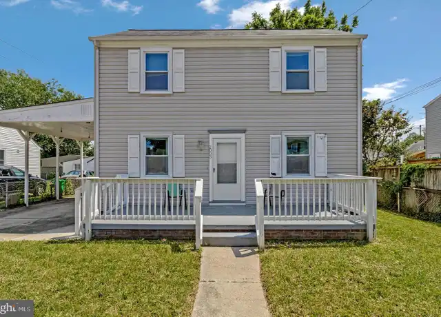 Property at 2003 Ravenswood St, Hyattsville, MD, 20782, 3 beds, 1 bath, [object Object]