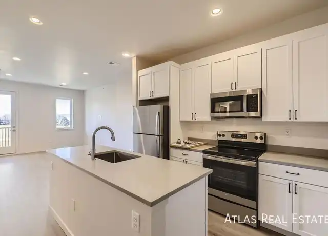 Property at 3830 Olive St Unit 102, Denver, CO, 80207, 2 beds, 2 baths, [object Object]