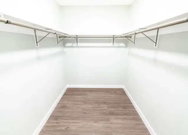 Photo of 616 N Sweetzer Ave, Los Angeles, CA 90048