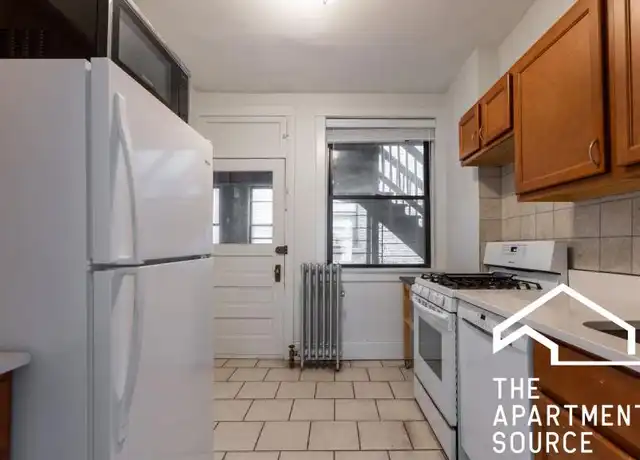 Property at 3528 N Broadway, Chicago, IL, 60657, 1 bed, 1 bath, [object Object]