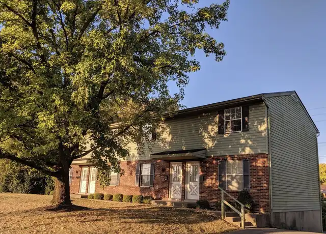Property at 1012 Jackson Ln Unit 1018, Middletown, OH, 45044, 2 beds, 1.5 baths, [object Object]