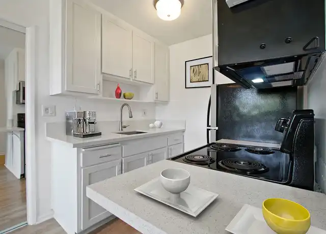 Property at 1417 Veteran Ave, Los Angeles, CA, 90024, 0 beds, 1 bath, [object Object]