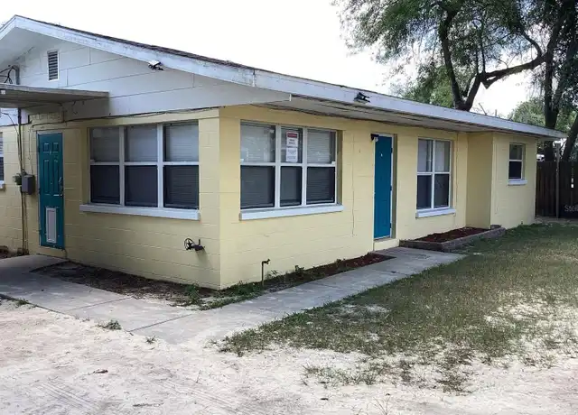 Property at 710 N Suwannee Ave, Lakeland, FL, 33815, 3 beds, 1 bath, [object Object]