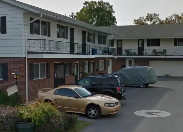 Property at 4822 Kutztown Rd, Temple, PA, 19560, 2 beds, 1 bath, [object Object]