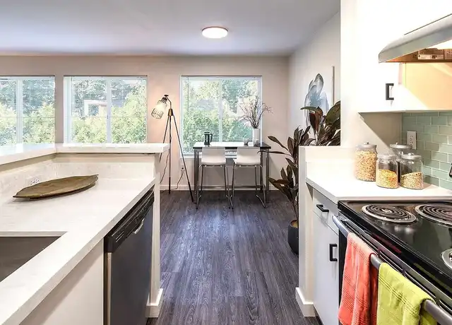 Property at Morningside Heights - 9425 35th Ave NE, Seattle, WA, 98115, 1 bed, 1 bath, [object Object]