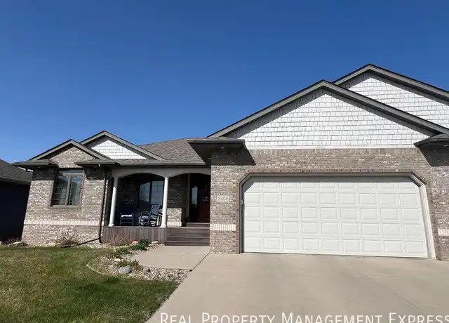 Property at 3408 E Broken Arrow St, Sioux Falls, SD, 57103, 5 beds, 5 baths, [object Object]