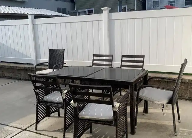 Property at 512 6th St, Union City, NJ, 07087, 2 beds, 2 baths, [object Object]