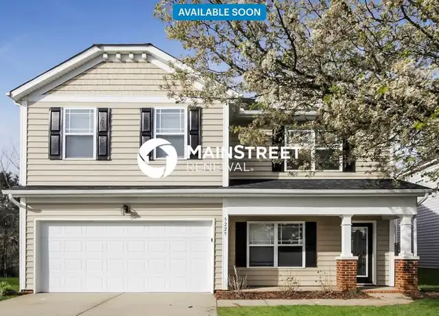 Property at 5229 Stowe Derby Dr, Charlotte, NC, 28278, 4 beds, 2.5 baths, [object Object]