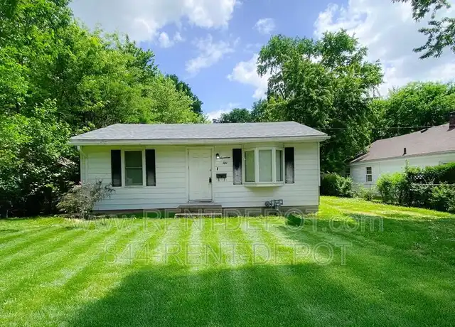 Property at 1752 Hawthorne Ave, Evansville, IN, 47714, 2 beds, 1 bath, [object Object]