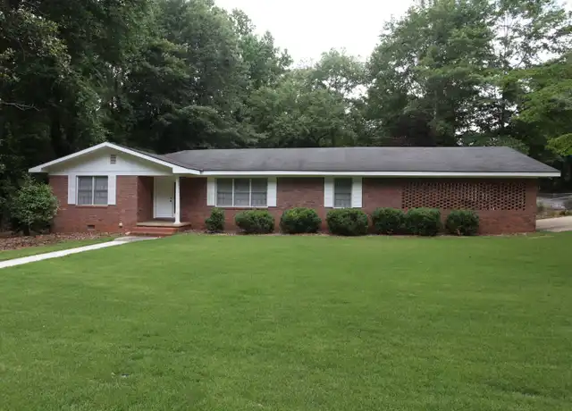 Property at 827 N Cary Dr, Auburn, AL, 36830, 3 beds, 2 baths, [object Object]