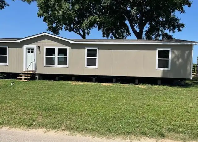 Property at 625 Kevin Dr, Mineola, TX, 75773, 4 beds, 2 baths, [object Object]