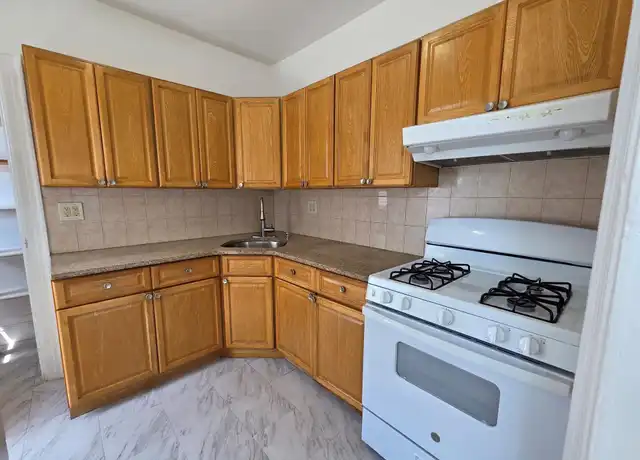 Property at 10440 105th St, Ozone Park, NY, 11417, 3 beds, 1 bath, [object Object]