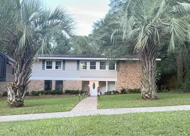 Property at 701 Montclaire Way, Mobile, AL, 36609, 4 beds, 4.5 baths, [object Object]