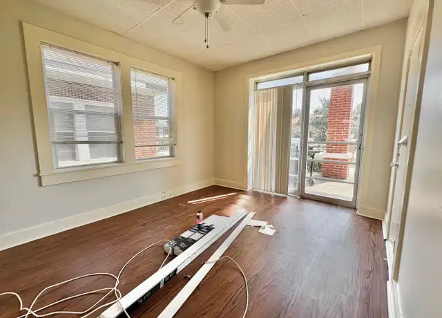 Property at 117 W Phillips St Unit 07, Tyler, TX, 75701, 2 beds, 1 bath, [object Object]