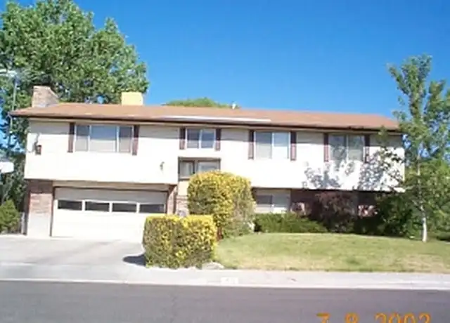 Property at 1412 Sherwood Dr, Montrose, CO, 81401, 4 beds, 3 baths, [object Object]