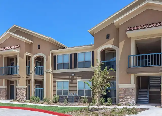 Property at 1100 S Stewart Blvd Unit 103, Alton, TX, 78573, 3 beds, 2 baths, [object Object]