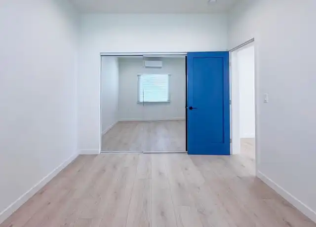 Property at 7864 Clearfield Ave, Panorama City, CA, 91402, 1 bed, 1 bath, [object Object]