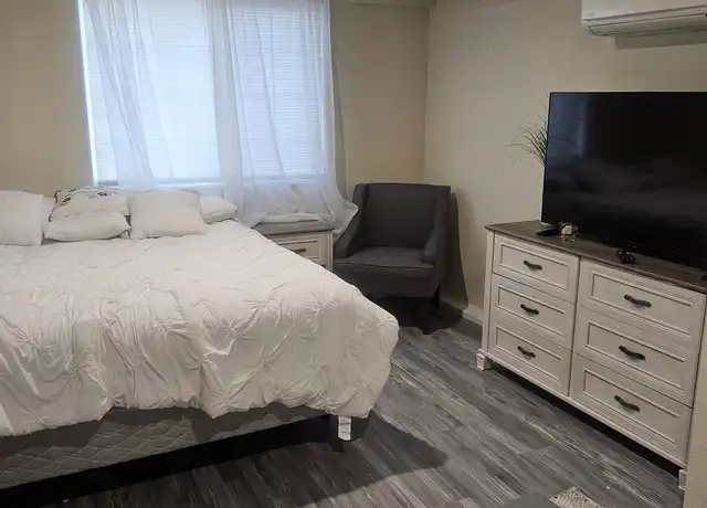 Property at 261 Spencer St Unit B, Folsom, CA, 95630, 1 bed, 1 bath, [object Object]