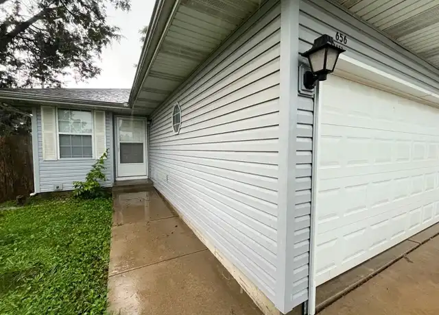 Property at 656 Meadowridge Dr, Nixa, MO, 65714, 2 beds, 2 baths, [object Object]