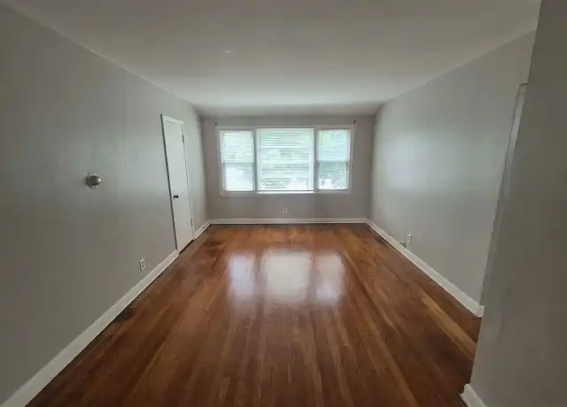 Property at 2320 S 92nd St Unit 4, West Allis, WI, 53227, 2 beds, 1 bath, [object Object]