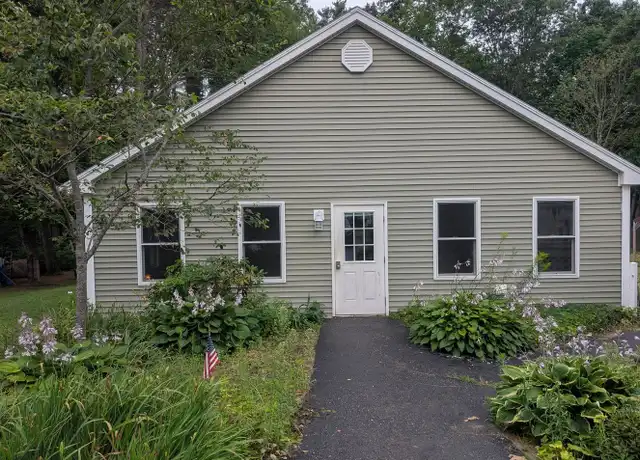 Property at 23 Range Rd, Brunswick, ME, 04011, 1 bed, 1 bath, [object Object]