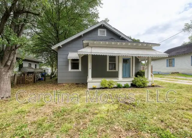Property at 20 8th Ave, Greenville, SC, 29611, 2 beds, 1 bath, [object Object]