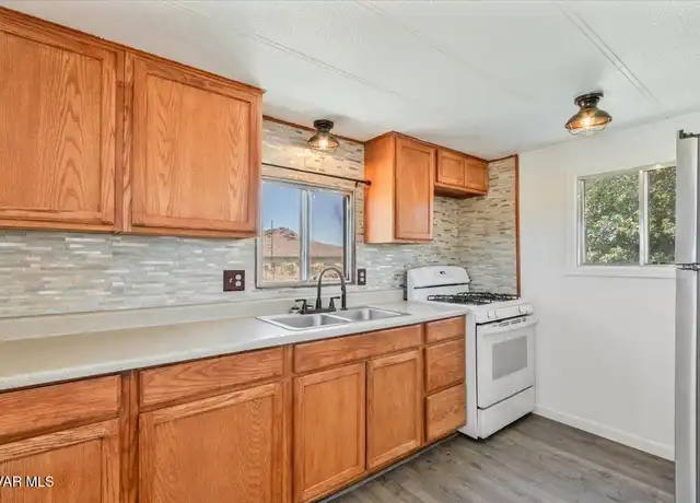 Property at 5457 61st St W Unit 2, Rosamond, CA, 93560, 2 beds, 1 bath, [object Object]