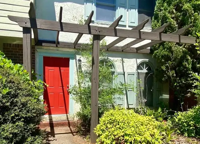 Property at 108 Berlin Ct Unit 116, Athens, GA, 30601, 2 beds, 2.5 baths, [object Object]