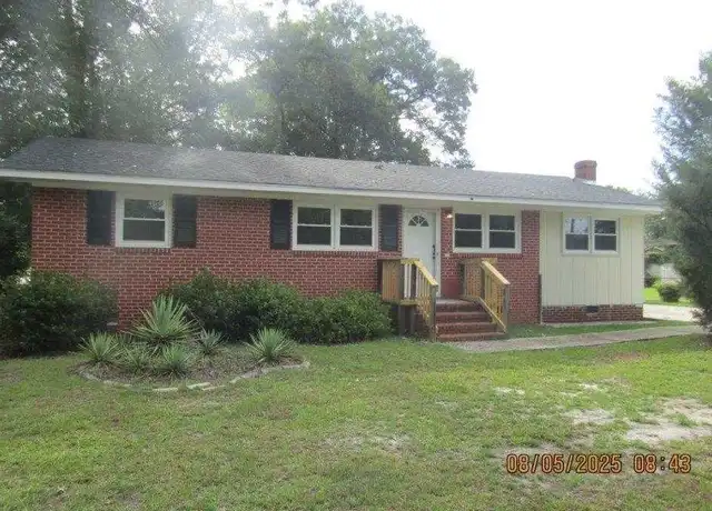 Property at 1743 Williamsburg Cir, Florence, SC, 29506, 3 beds, 1 bath, [object Object]