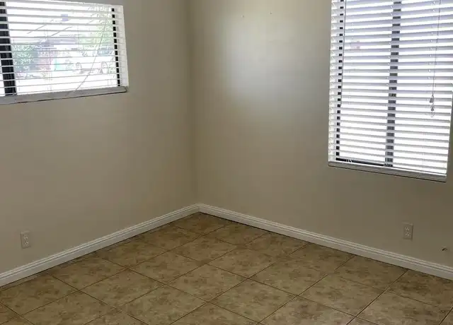 Property at 1309 S 11th Ave, Yuma, AZ, 85364, 1 bed, 1 bath, [object Object]