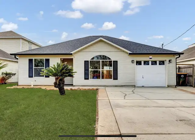 Property at 142 Beach Dr, Fort Walton Beach, FL, 32547, 3 beds, 2 baths, [object Object]