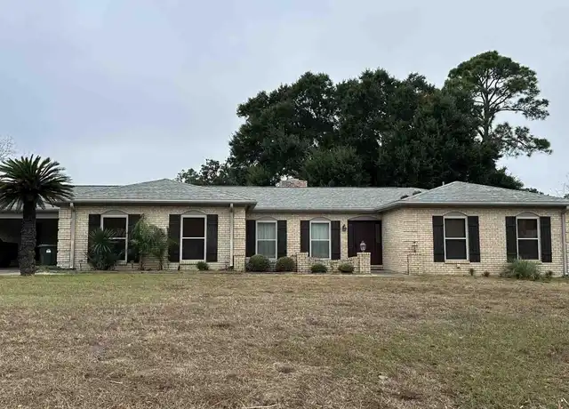 Property at 6809 White Oak Dr, Pensacola, FL, 32503, 3 beds, 2.5 baths, [object Object]