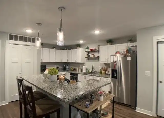 Property at 2921 29th Ave S #3, Minneapolis, MN, 55406, 2 beds, 1 bath, [object Object]
