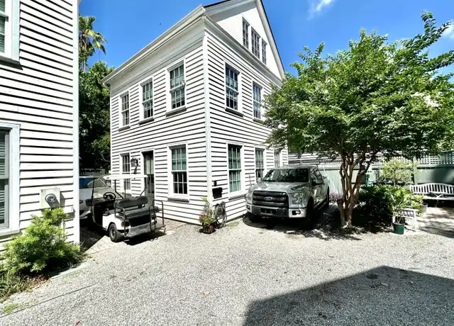 Property at 9 Bogard St Unit 8 (H), Charleston, SC, 29403, 3 beds, 2.5 baths, [object Object]