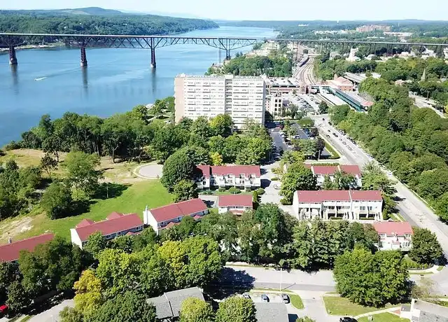 Property at Kaal Rock Manor - 50 Rinaldi Blvd, Poughkeepsie, NY, 12601, 1 bed, 1 bath, [object Object]