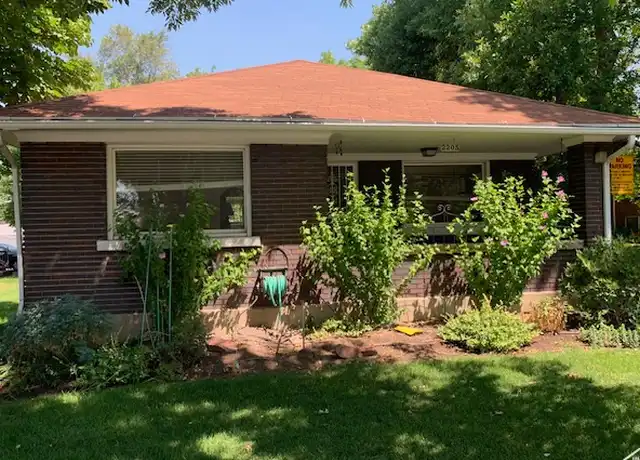 Property at 2205 E 3300 S, Salt Lake City, UT, 84109, 2 beds, 1 bath, [object Object]