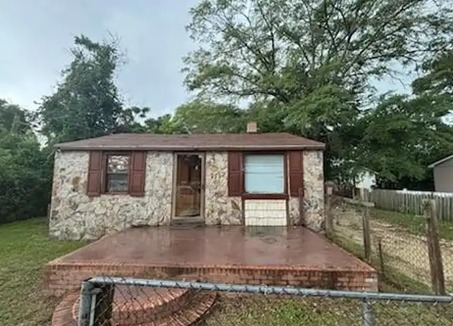 Property at 2228 Progress St, Fayetteville, NC, 28306, 2 beds, 1 bath, [object Object]